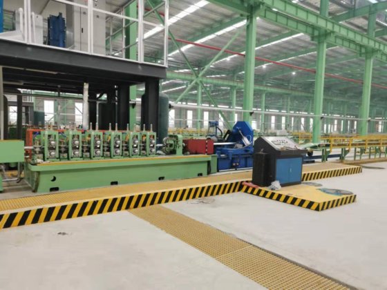 新型 ERW 管磨机