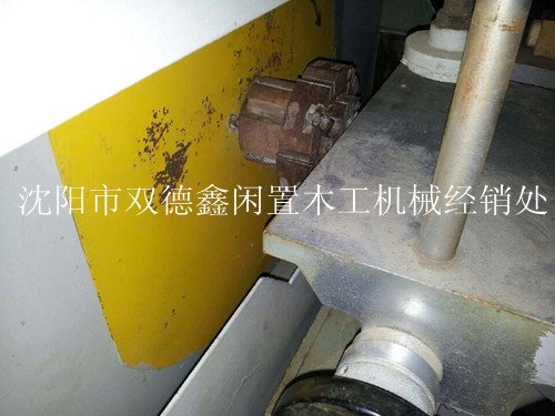 91-06 日本自动双头公母榫机（公）