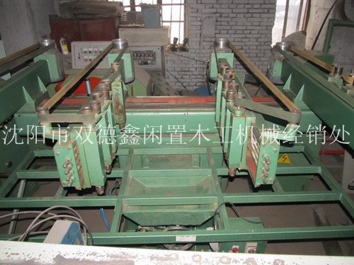 24-01 韩国四排多头钻床