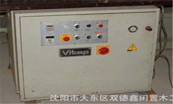 11-03 德国直曲线封边机