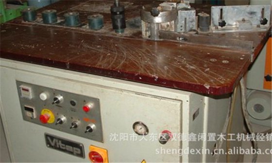 11-03 德国直曲线封边机