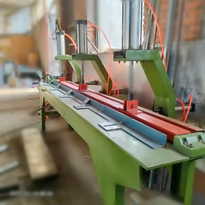 72-05沈阳2500自动接木机