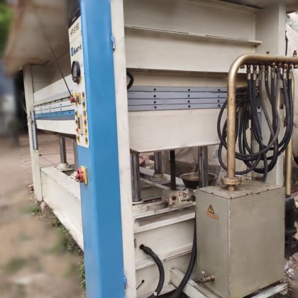 102-05 广东豪力三米三层热压机