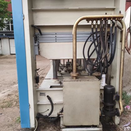 102-05 广东豪力三米三层热压机