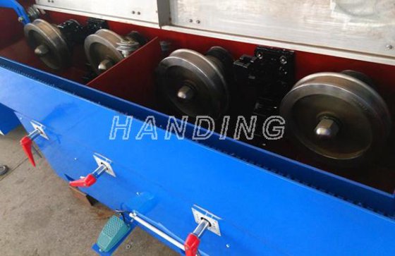 搬运中间拉丝机