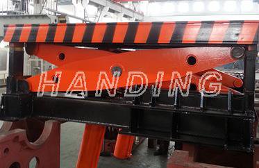 搬运 JPD-2000~4200 型鼓式绞线机