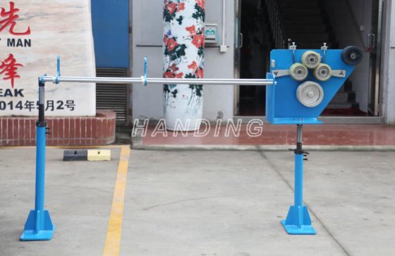 ハンドリングCタイプダブルツイストケーブリングマシン