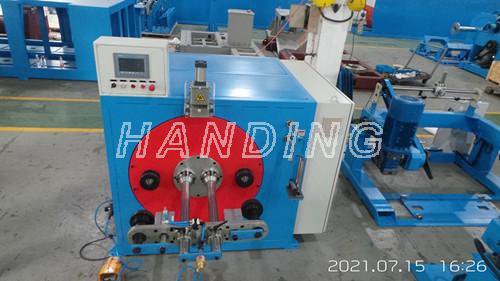 自動スプール機のハンドリング