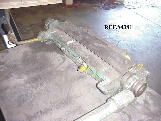 24" SHEET BENDER in Ivyland,