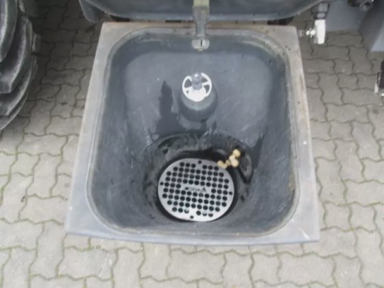 2012 Challenger Rogator 655 B