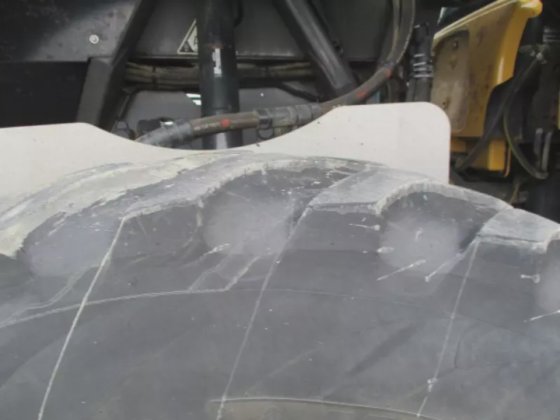 2012 Challenger Rogator 655 B