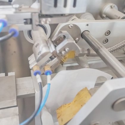Máquina de embalaje automática de