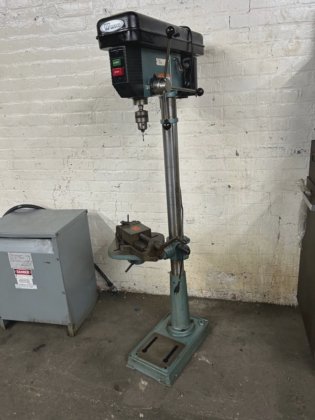 Wilton 15" Variable Speed Pedestal