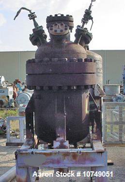 Used-Vulcan Reactor, 200 gallons, carbon