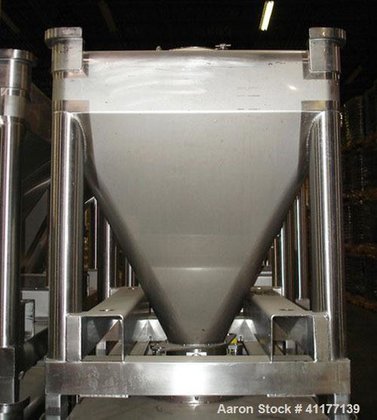 Used- GEI Gallay Stackable Tote