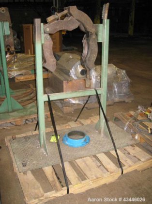 Used- Extruder 6" Die Clamp