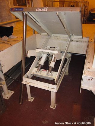 Used- Advance Lifts Hydraulic Lift