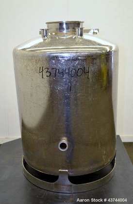 Used- Apache Stainless Pressure Tank,