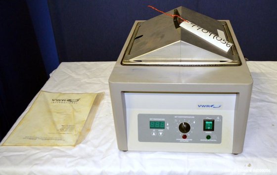 Used- VWR Water Bath, Model