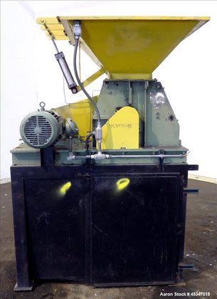 Used- Tema Single Roll Crusher,