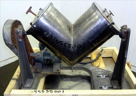 Used- Patterson-Kelley Twin Shell Blender,