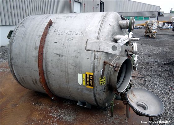 Used- Tank, 975 Gallon, 316