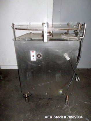 Used- King Rotary Accumulation Table,