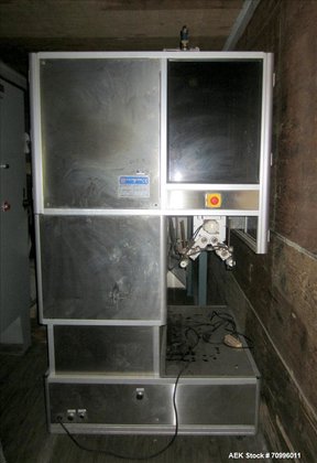 Used-NAFM Shrink Sleeve Labeler, Model