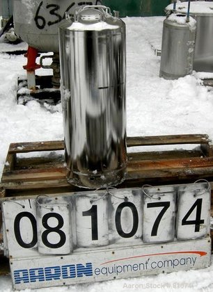 USED: Alloy Products pressure tank,