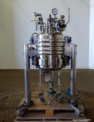 Used- Guedu Portable Pressure Nutsche
