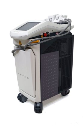 2021 デカ・カルテッサ・フィジーク