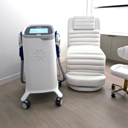 Allergan CoolTone 包括制造商重新认证