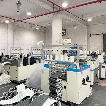 Zolytech 四头点胶机