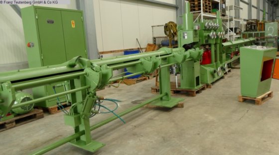 1972 7-roll tube straightening machine