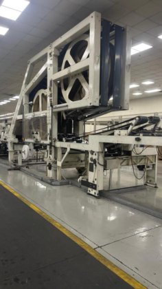 温德莫勒与霍尔谢尔