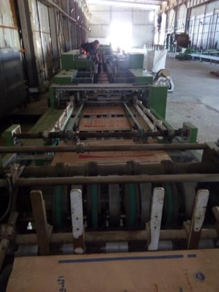 1982 ニューロングマルチウォールチューバーボトマーマシン