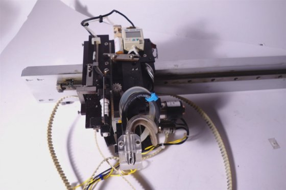 Robot / Liquid Handler Robot