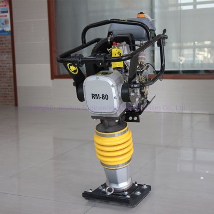 ダイナミック（TRE-82）ワッカーデザイン タンピング・ランマー