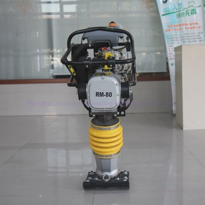 ダイナミック（TRE-82）ワッカーデザイン タンピング・ランマー