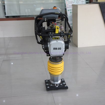 瓦克设计的动态优质（TRE-82）夯实机