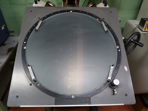 2001 Mitutoyo PV-600A