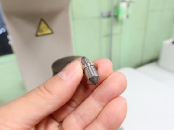 2004 アカシ ARK-F2000