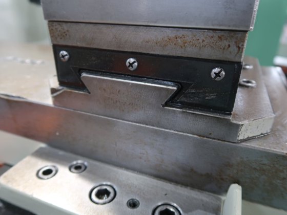 2001 滝沢鉄工所 TAL460x1000