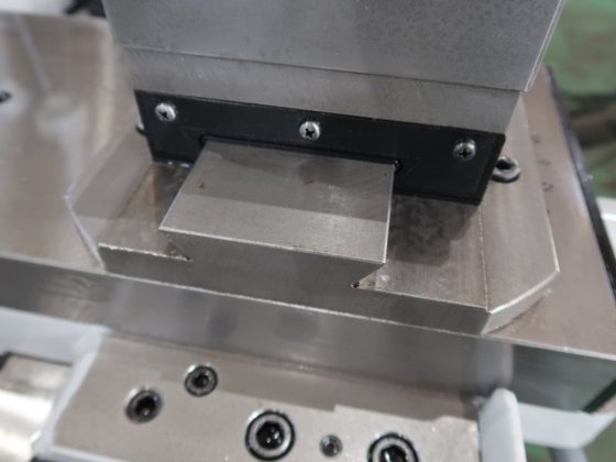 2016 滝沢鉄工所 TAL460x1000