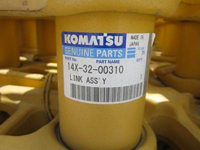 KOMATSU純正 D65EX用（2本1セット）