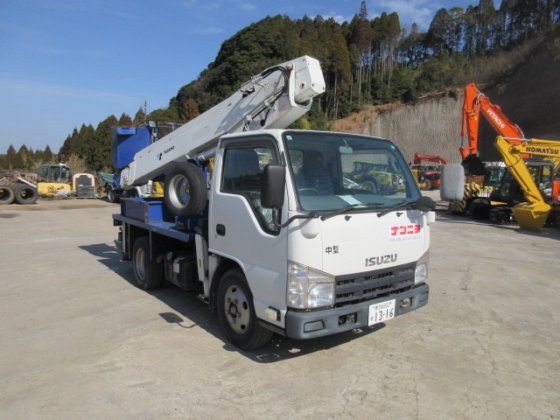 2014 いすゞ TKG-NKR52AN