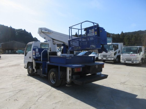 2014 いすゞ TKG-NKR52AN