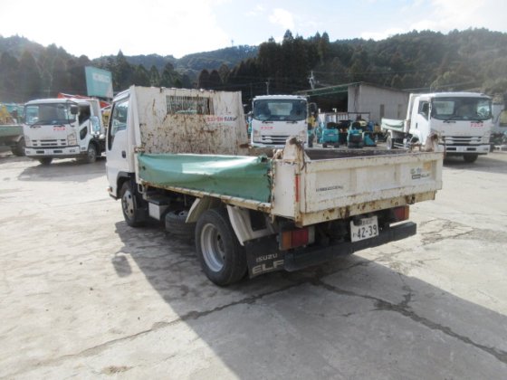 2016 いすゞ TPG-NJR85AD