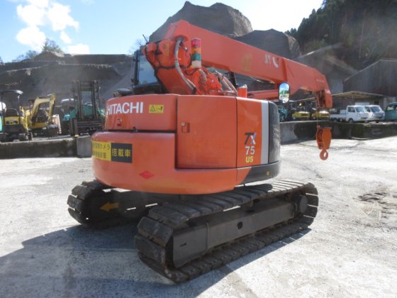 2017 HITACHI TX75US