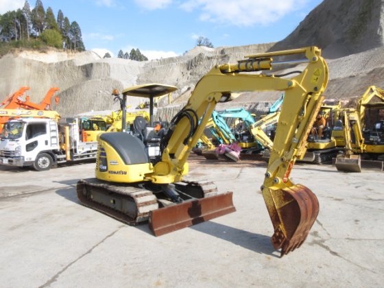 2018 KOMATSU PC45MR-5